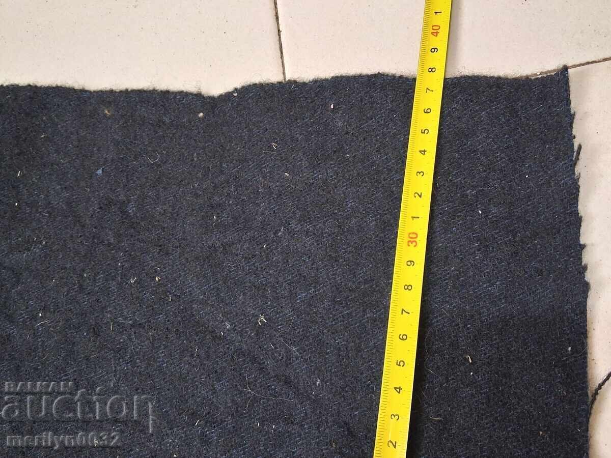 Delivery of Roll of old hand-woven woolen fabric 4/0.38m black broadcloth Delivery of Roll of old hand-woven woolen fabric 4/0.38m black broadcloth