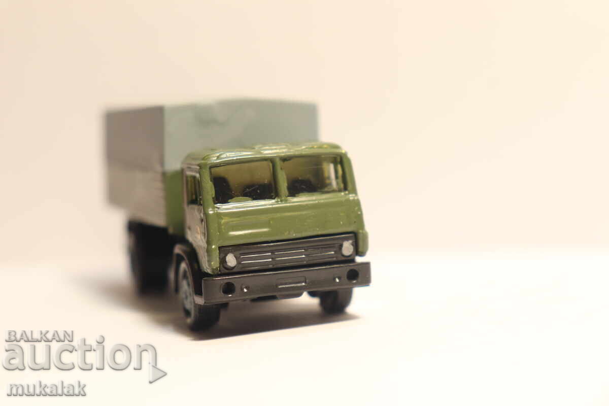 1/87 H0 KAMAZ KAMAZ Military Truck Model Car - 7 1/87 H0 KAMAZ KAMAZ Military Truck Model Car - 7