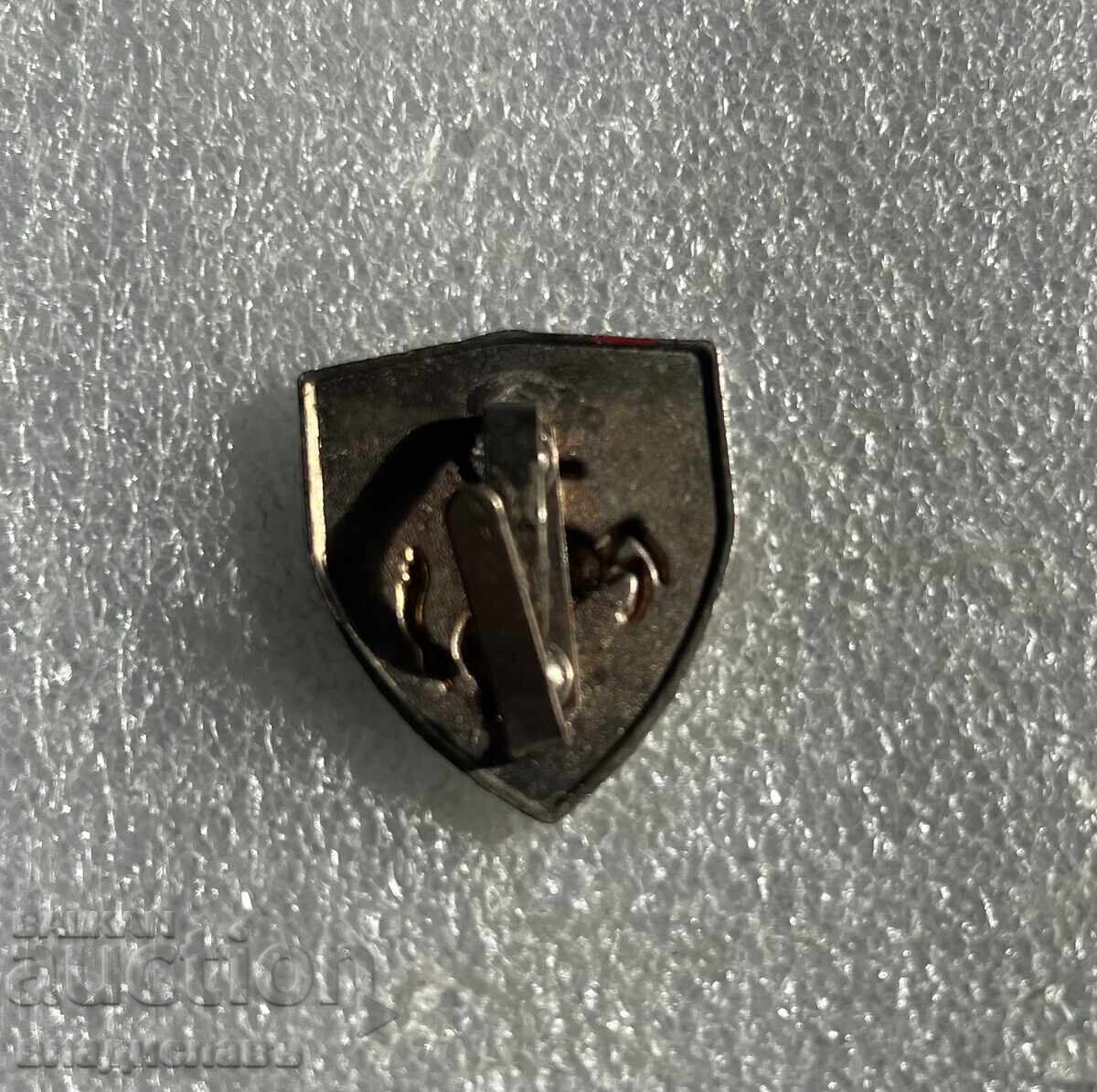 Semn / Emblemă Ferrari Italia cu preț 9.00 BGN | € 4.60 Semn / Emblemă Ferrari Italia cu preț 9.00 BGN | € 4.60