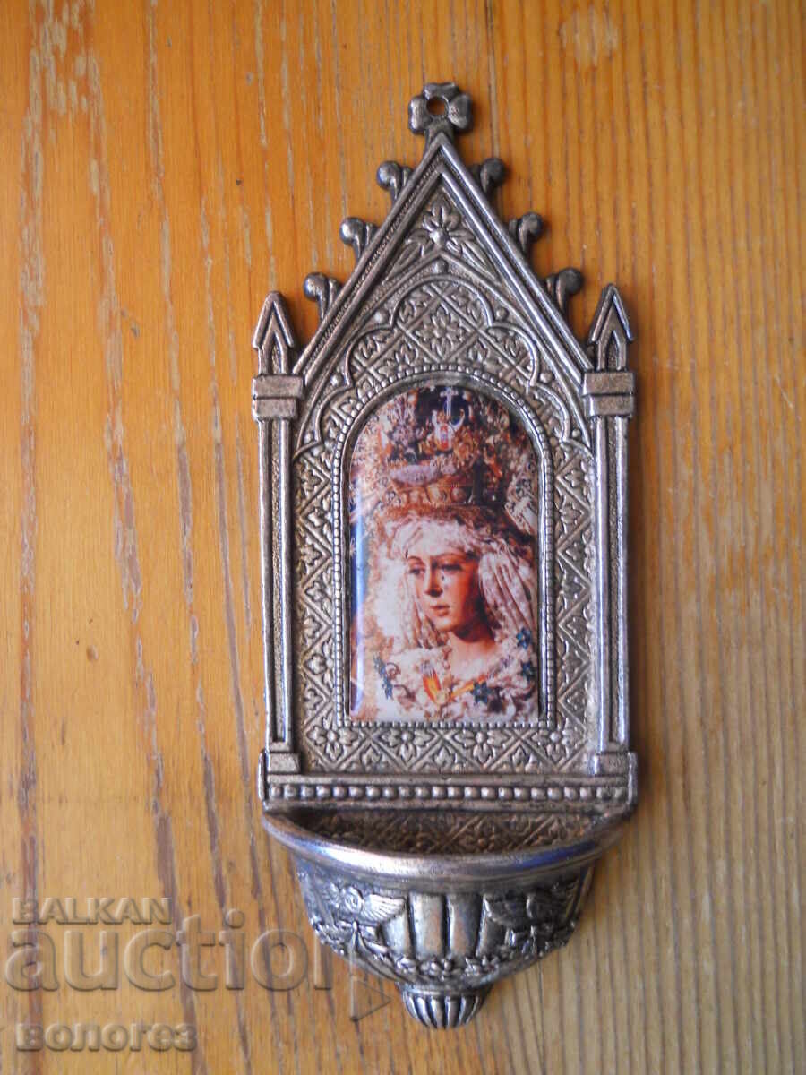 Vas metalic pentru apă sfințită cu imaginea Fecioarei Macarena