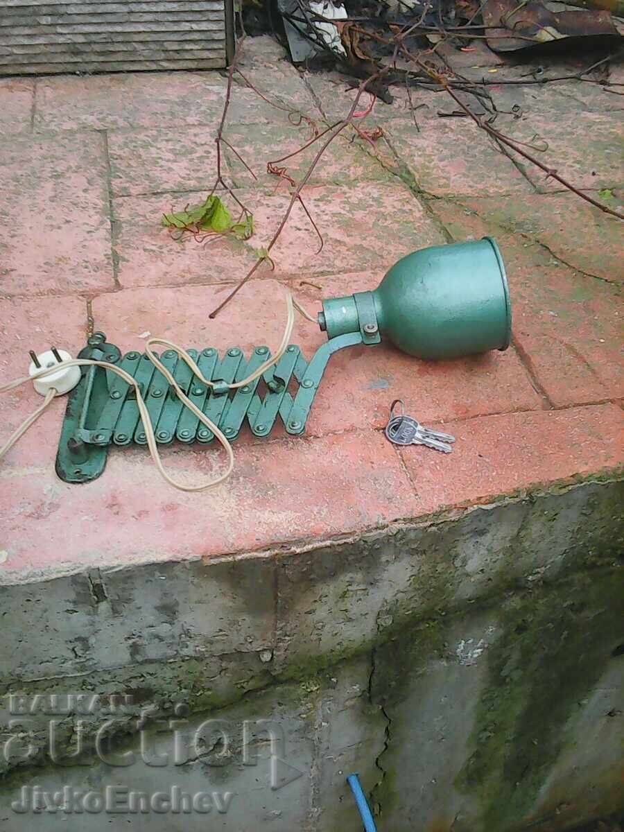 Παλιά ελαστική λάμπα Παλιά ελαστική λάμπα