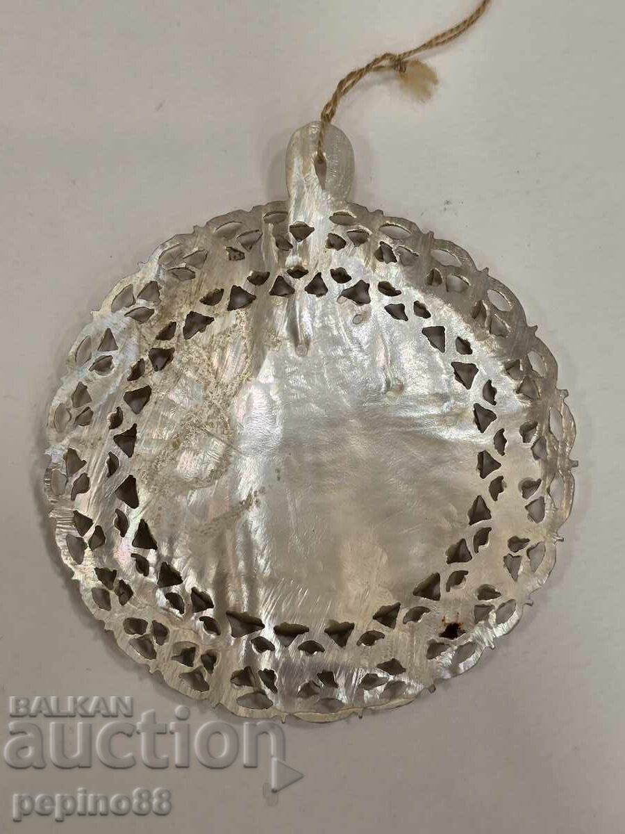 Livrarea Veche Icoană Sedefană Panagia cu Scena Nașterii Domnului Livrarea Veche Icoană Sedefană Panagia cu Scena Nașterii Domnului