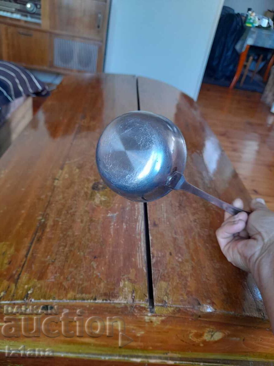 Un cărucior vechi - 5 Un cărucior vechi - 5