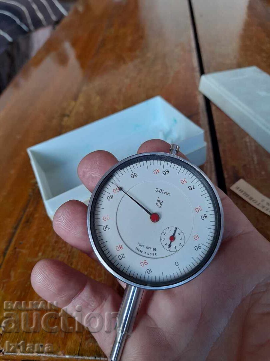 Delivery of Old indicator clock, odometer Delivery of Old indicator clock, odometer