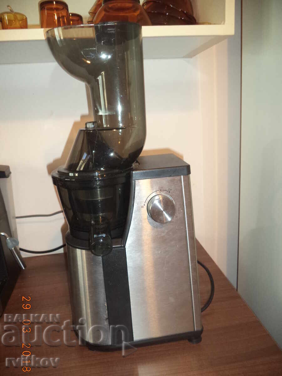 Сокоизтисквачка Finlux FSJ-400IX с цена 80.00 лв. | € 40.90 Сокоизтисквачка Finlux FSJ-400IX с цена 80.00 лв. | € 40.90