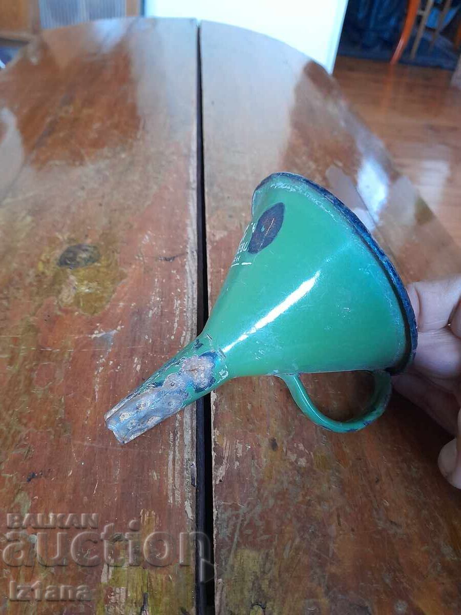 Доставка на Стара емайлирана фуния Доставка на Стара емайлирана фуния