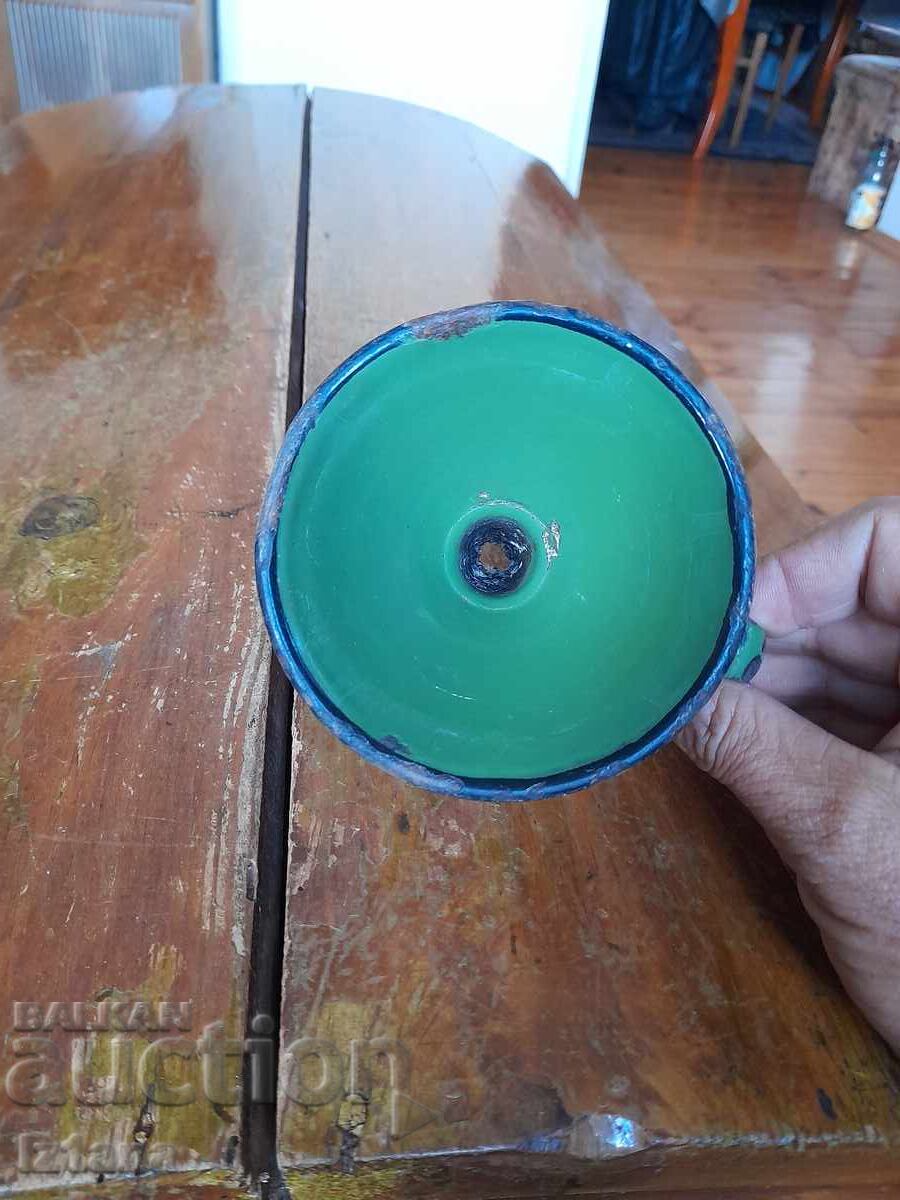 Стара емайлирана фуния - 5 Стара емайлирана фуния - 5