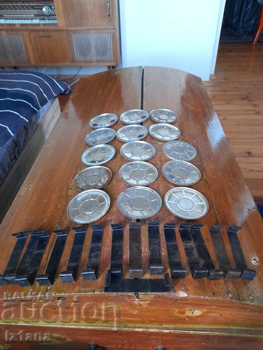 Old Omnia Jar Caps with price 33.00 BGN | € 16.87 Old Omnia Jar Caps with price 33.00 BGN | € 16.87