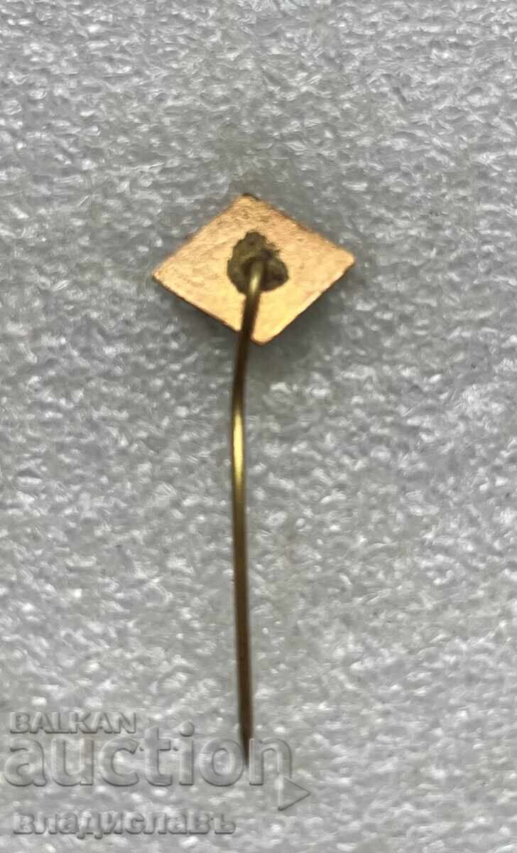 Veche insignă BSF Varna cu preț 2.00 BGN | € 1.02 Veche insignă BSF Varna cu preț 2.00 BGN | € 1.02