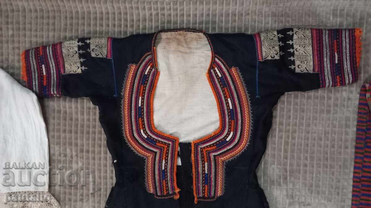 Delivery of KYUSTENDIL REGION COSTUME CASHMERE SET Delivery of KYUSTENDIL REGION COSTUME CASHMERE SET