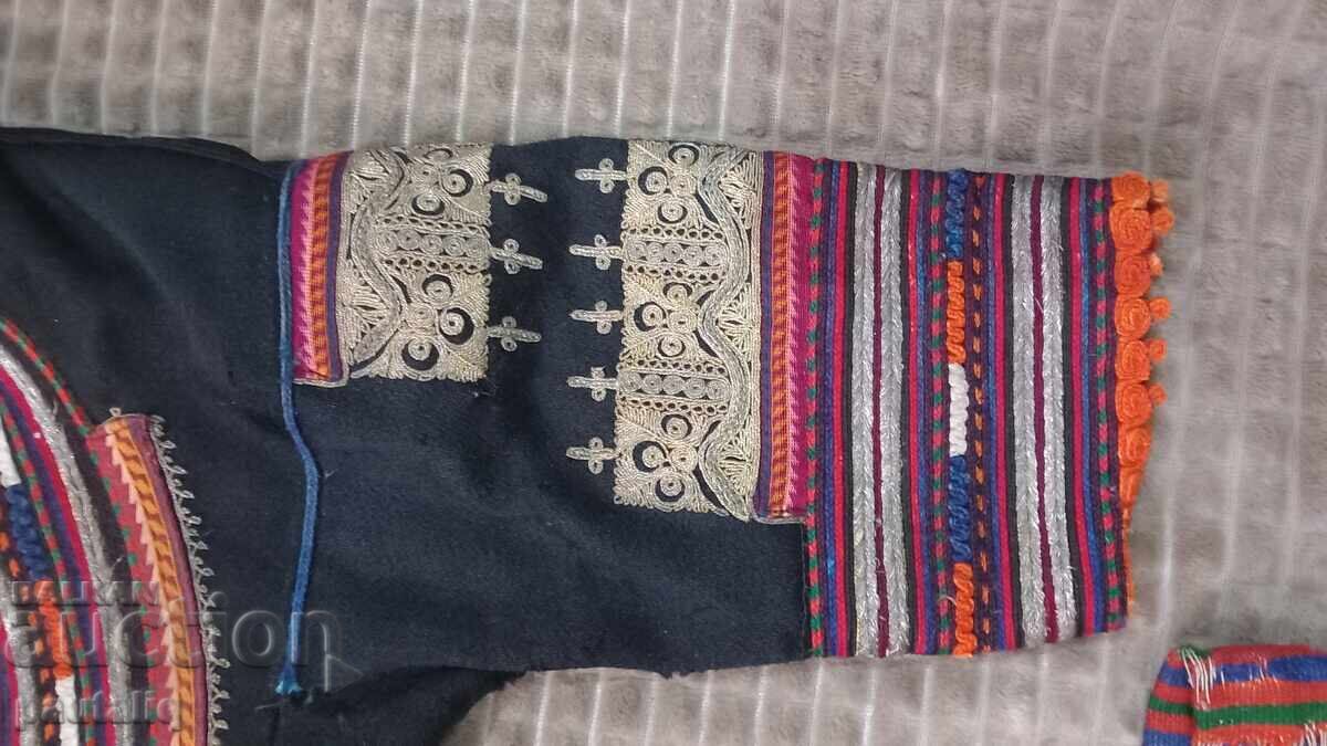 KYUSTENDIL REGION COSTUME CASHMERE SET - 5 KYUSTENDIL REGION COSTUME CASHMERE SET - 5