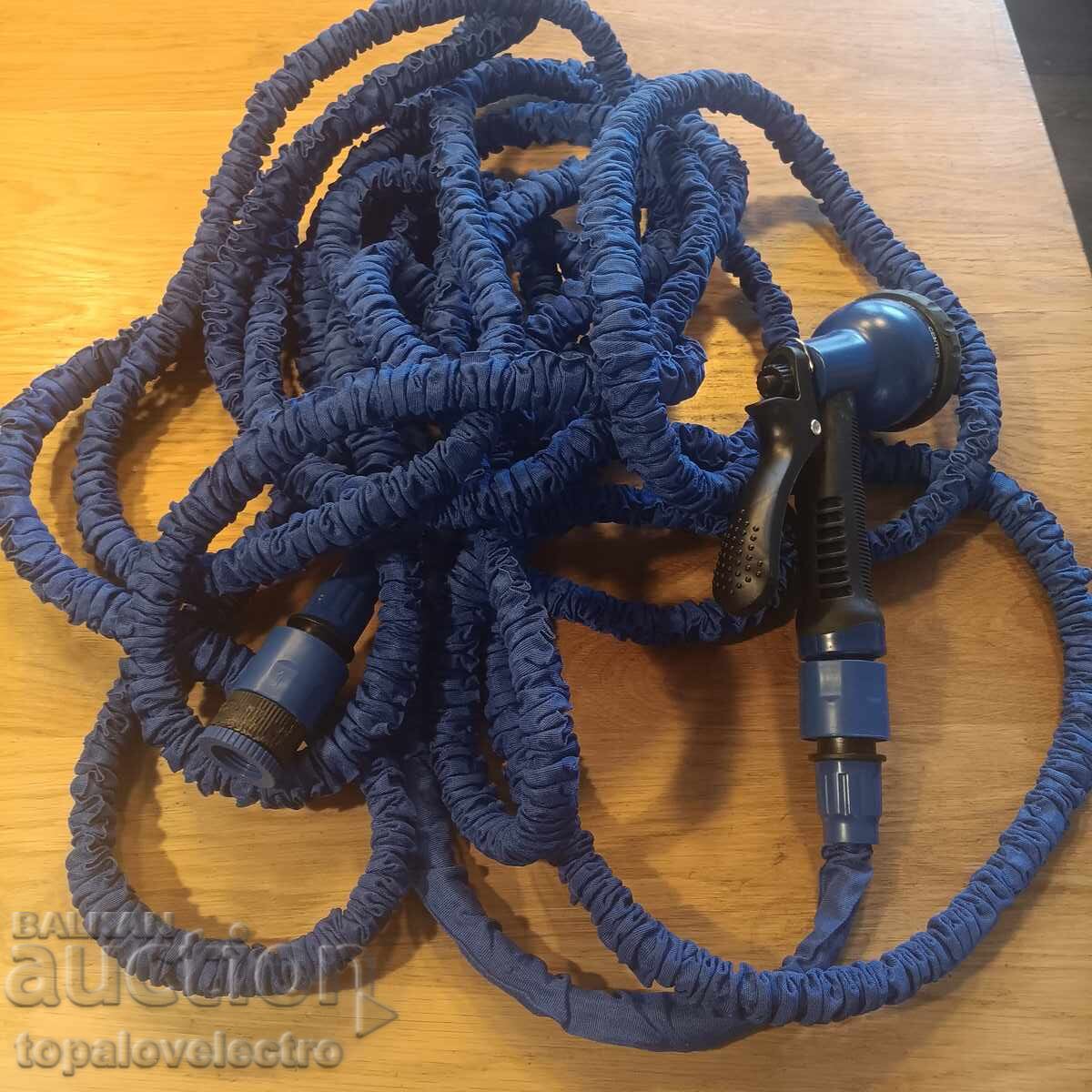 Livrarea NOU! Furtun de grădină extensibil, până la 15 metri, cu pistol Livrarea NOU! Furtun de grădină extensibil, până la 15 metri, cu pistol