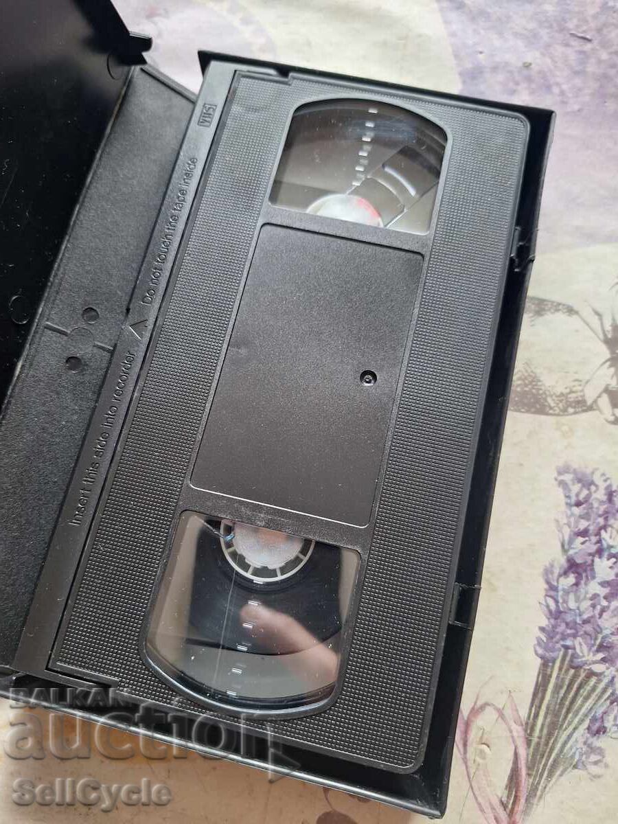 ✅CASSETĂ VIDEO - EVERGREENS❗ cu preț 0.01 BGN | € 0.01 ✅CASSETĂ VIDEO - EVERGREENS❗ cu preț 0.01 BGN | € 0.01