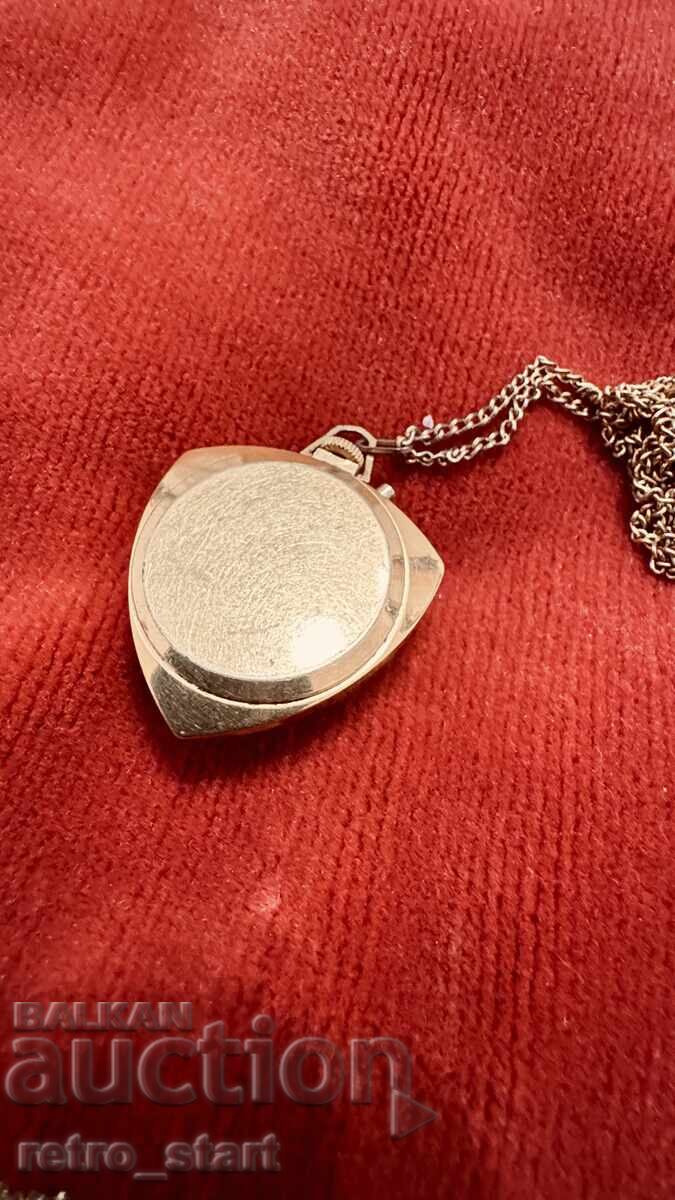 Gold-plated watch, necklace, works! - 5 Gold-plated watch, necklace, works! - 5