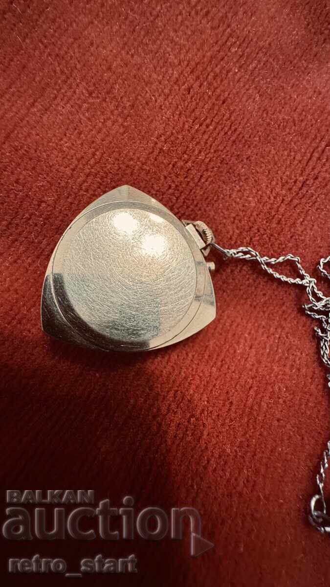 Ceas placat cu aur, colier, piatră roșu închis, funcționează! - 5 Ceas placat cu aur, colier, piatră roșu închis, funcționează! - 5