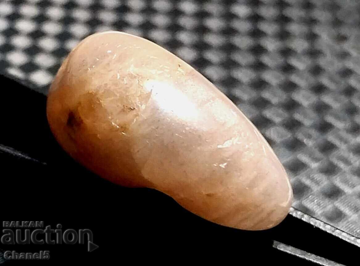 PIATRĂ NATURALĂ DE LUNĂ - INDIA - (680) cu preț 14.00 BGN | € 7.16 PIATRĂ NATURALĂ DE LUNĂ - INDIA - (680) cu preț 14.00 BGN | € 7.16