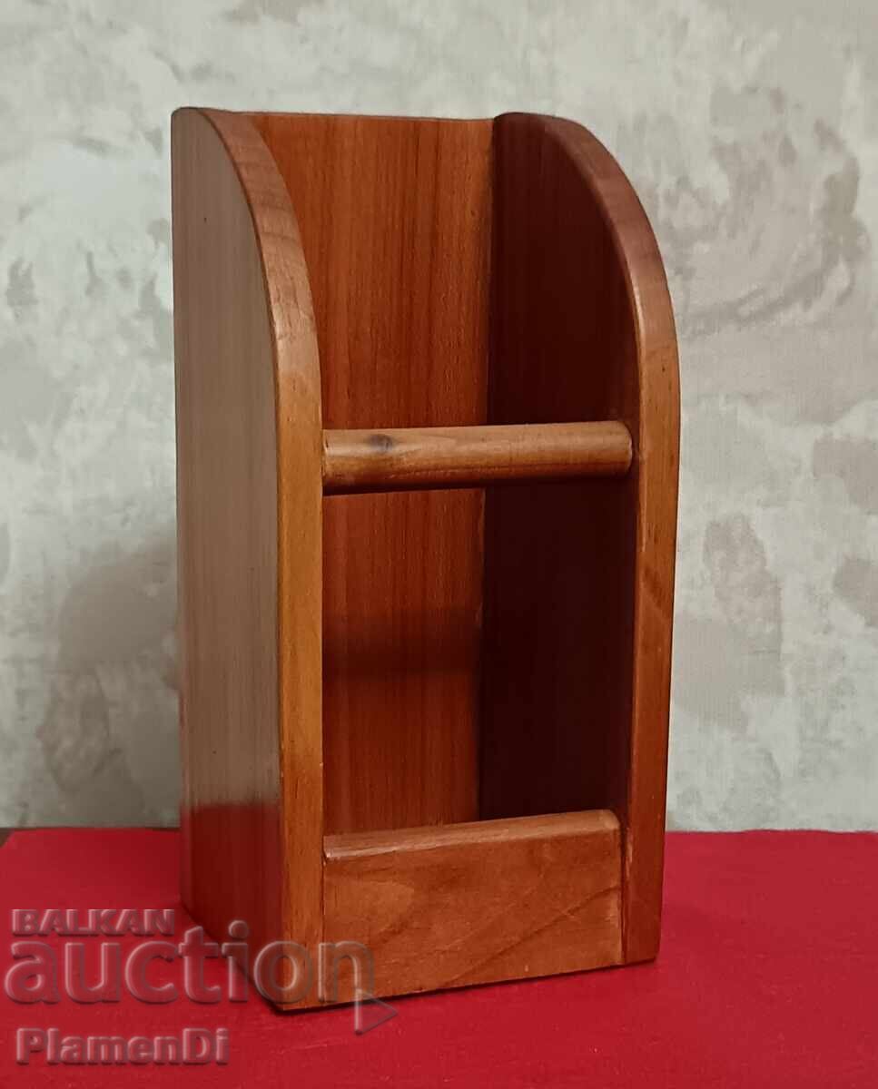 Ξύλινη βάση, κουτί με 6 αναδευτήρες με τιμή 30.00 BGN | € 15.34 Ξύλινη βάση, κουτί με 6 αναδευτήρες με τιμή 30.00 BGN | € 15.34