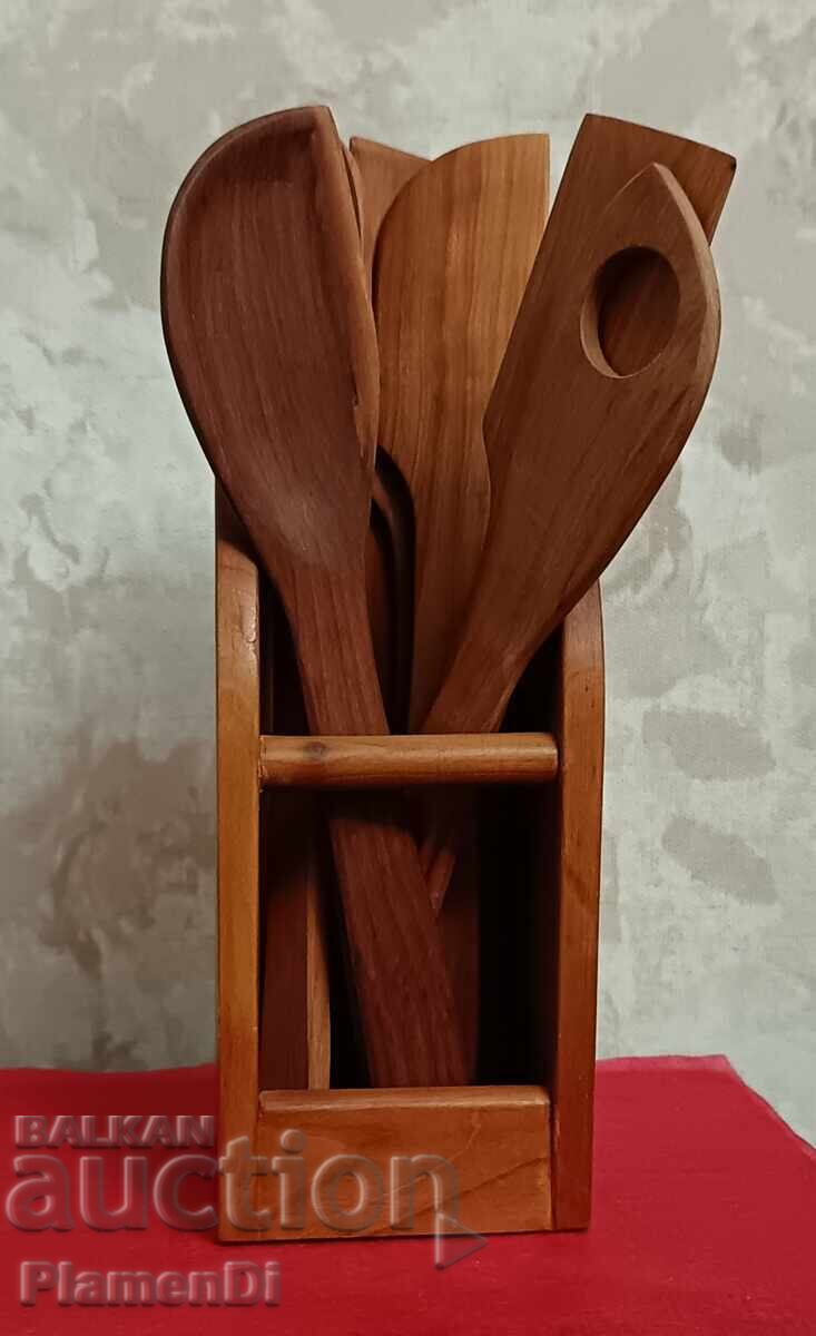 Ξύλινη βάση, κουτί με 6 αναδευτήρες Ξύλινη βάση, κουτί με 6 αναδευτήρες