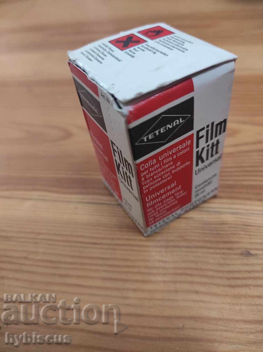 Adeziv universal pentru filme Tetenal cu preț 10.00 BGN | € 5.11 Adeziv universal pentru filme Tetenal cu preț 10.00 BGN | € 5.11