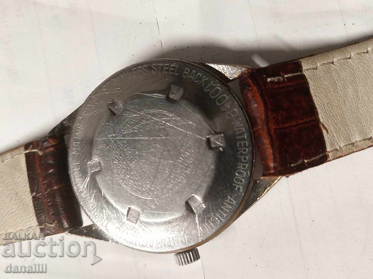 Atlantic worldmaster 17j.chervn vrŭkh profilaktiran cu preț 350.00 BGN | € 178.95 Atlantic worldmaster 17j.chervn vrŭkh profilaktiran cu preț 350.00 BGN | € 178.95