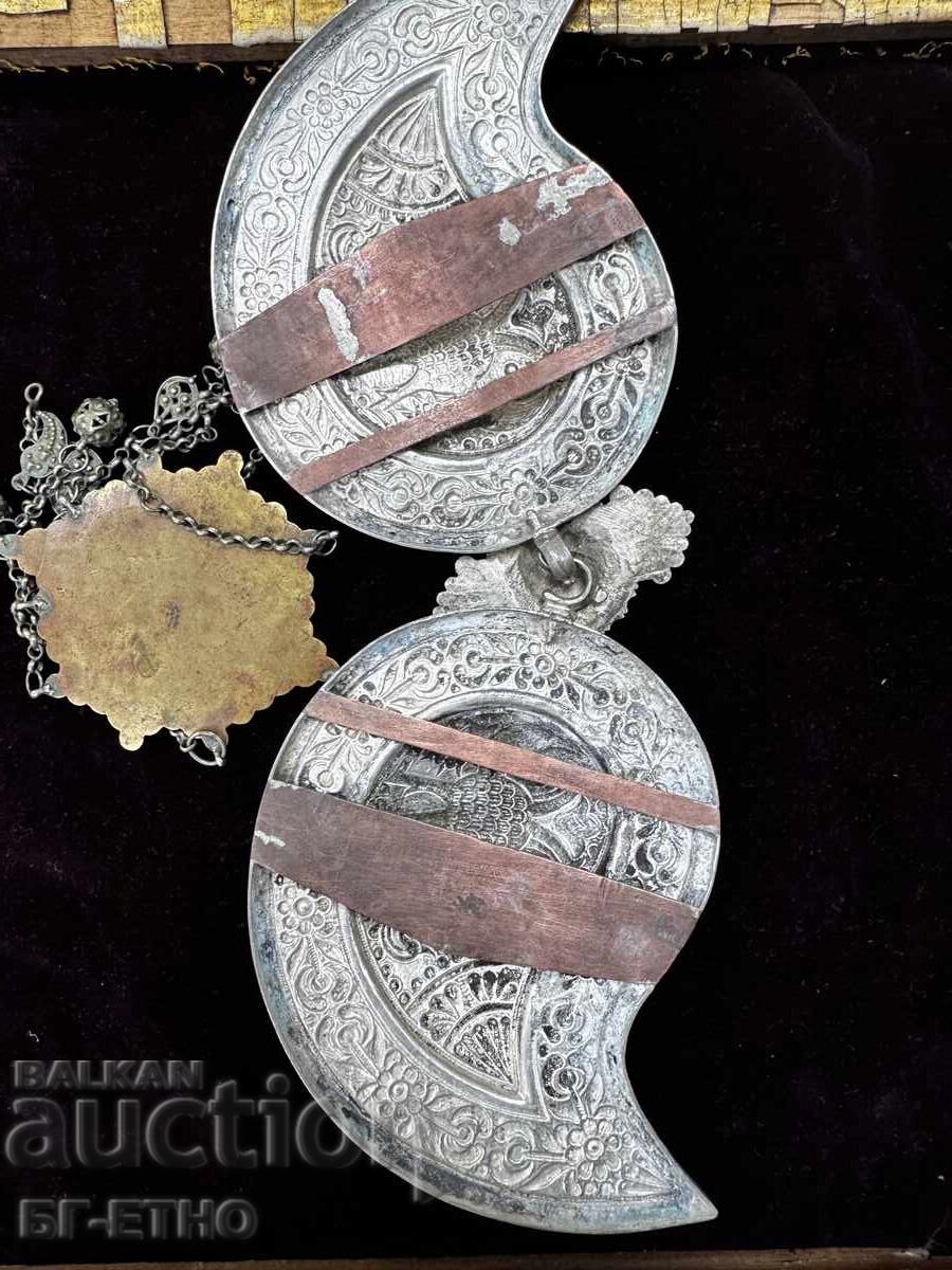 Доставка на Възрожденски Котел- накити пафта куна Доставка на Възрожденски Котел- накити пафта куна