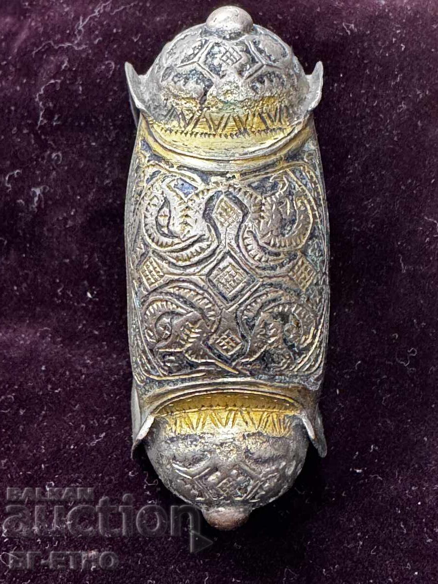 Δημοπρασία Αναγεννησιακό βραχιόλι ρόκα κουμπέλια Δημοπρασία Αναγεννησιακό βραχιόλι ρόκα κουμπέλια