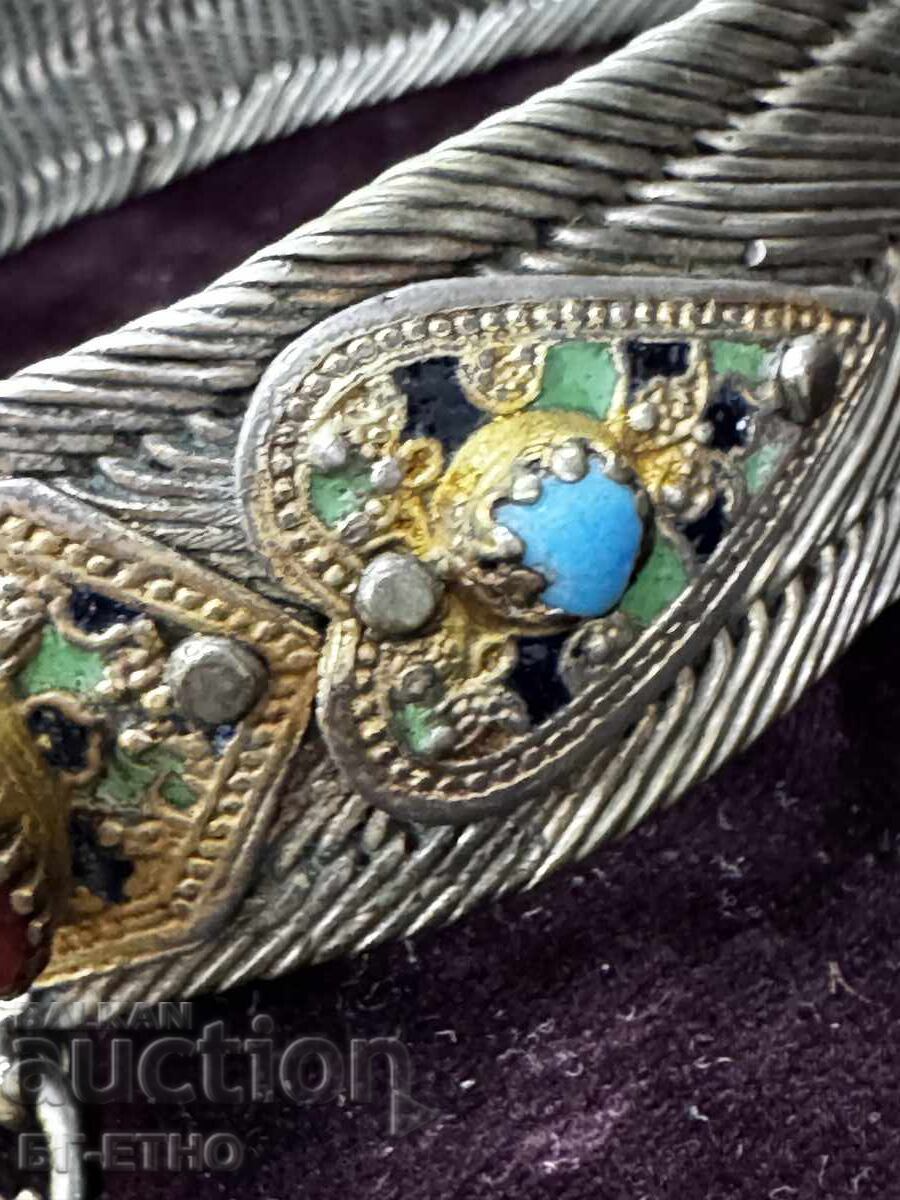 Παράδοση Αναγεννησιακό κόσμημα σκύλα Παράδοση Αναγεννησιακό κόσμημα σκύλα