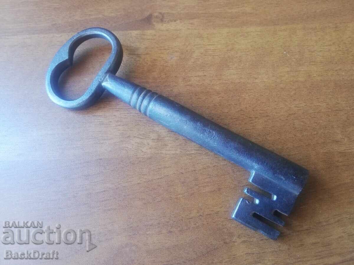 Доставка на СТАР АВТЕНТИЧЕН КОВАН МАНАСТИРСКИ КЛЮЧ ОТ ПОРТА,ВРАТА Доставка на СТАР АВТЕНТИЧЕН КОВАН МАНАСТИРСКИ КЛЮЧ ОТ ПОРТА,ВРАТА