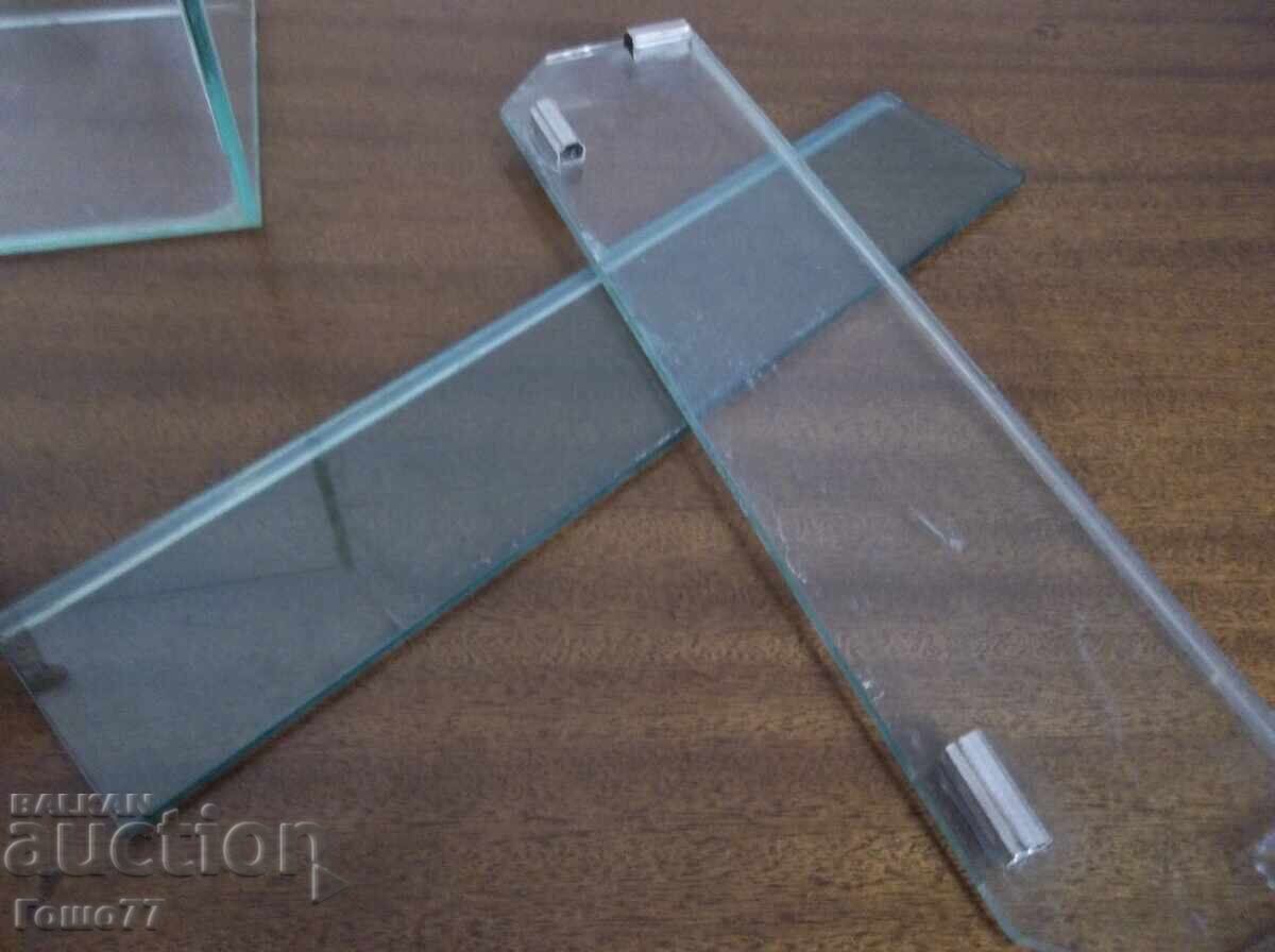 Acuariu - 6 Acuariu - 6