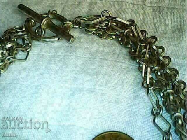 2br stari posrebreni kolieta 20 vek 5reda 100gr atopki28gr cu preț 30.00 BGN | € 15.34 2br stari posrebreni kolieta 20 vek 5reda 100gr atopki28gr cu preț 30.00 BGN | € 15.34