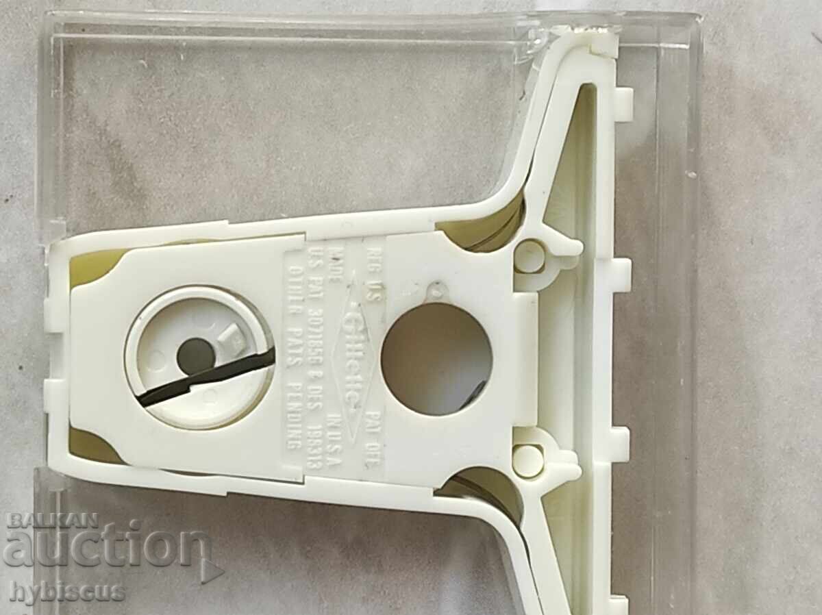 Παράδοση Ξυριστική μηχανή Gillette Techmatic 1965