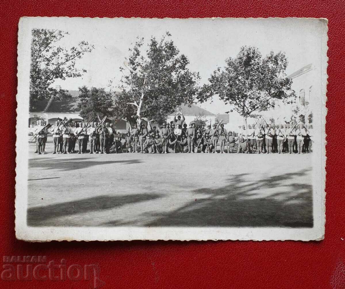 Сръбски Войници Сръбски Войници