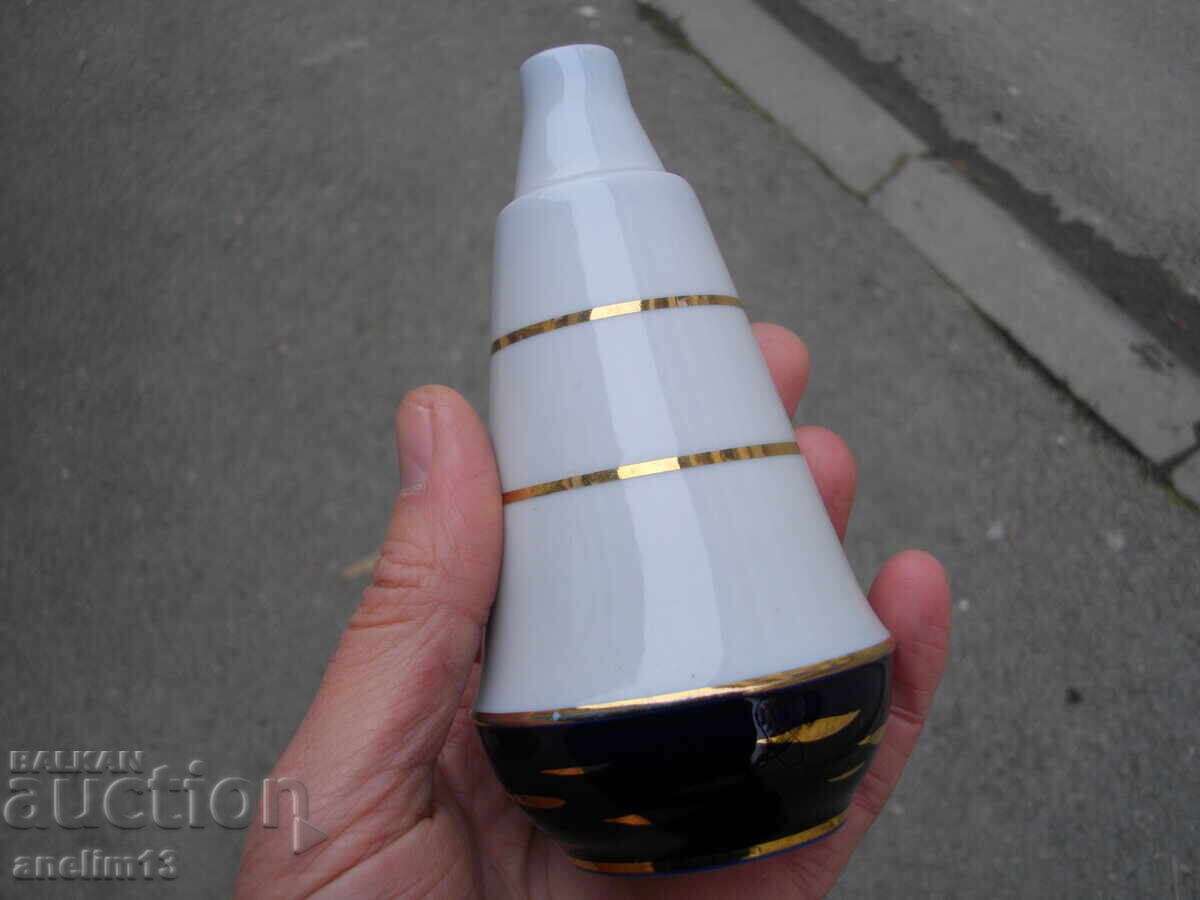 Доставка на СССР ПОРЦЕЛАНОВО ШИШЕ ЗА ВОДКА ЛФЗ LFZ USSR Доставка на СССР ПОРЦЕЛАНОВО ШИШЕ ЗА ВОДКА ЛФЗ LFZ USSR