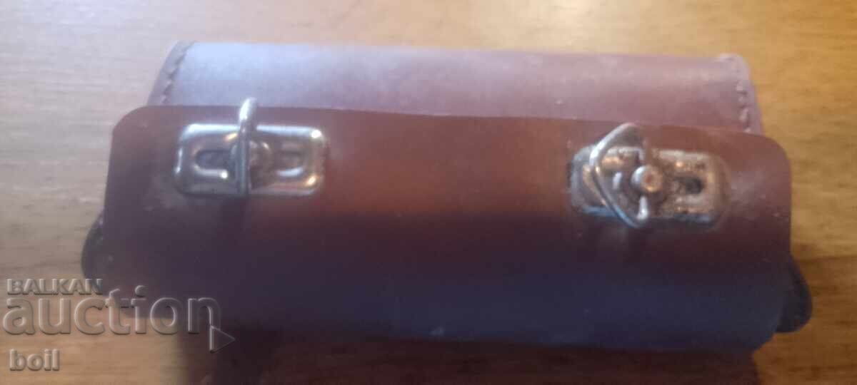 Вело Велосипед чантичка кожена рвтро с цена 10.00 лв. | € 5.11 Вело Велосипед чантичка кожена рвтро с цена 10.00 лв. | € 5.11