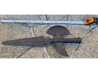 Αλεμπάρδα, Δόρυ, Πίκα