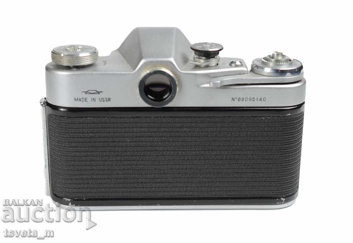 Фотоапарат ЗЕНИТ 3М + Обектив INDUSTAR 50 3.5 / 50 - 5 Фотоапарат ЗЕНИТ 3М + Обектив INDUSTAR 50 3.5 / 50 - 5
