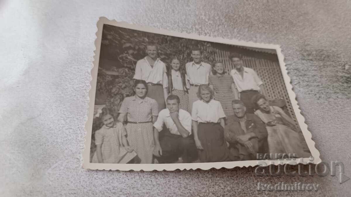 Φωτογραφία Belovo Νέοι και κορίτσια 1953