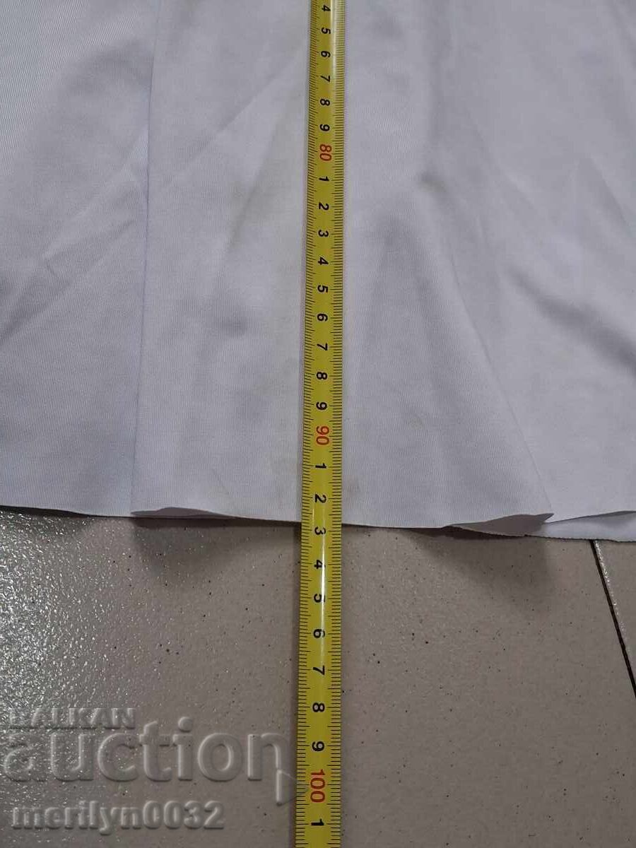 Παράδοση Λευκό φόρεμα με μεταξωτά μανίκια, παραδοσιακή φορεσιά, σουκμάν Παράδοση Λευκό φόρεμα με μεταξωτά μανίκια, παραδοσιακή φορεσιά, σουκμάν