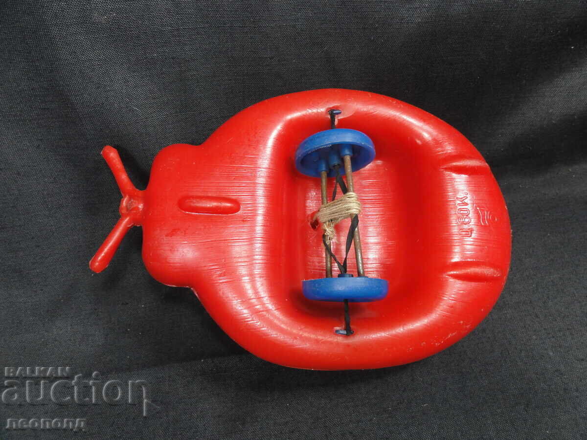 СТАРА РЕТРО СОЦ СССР ПЛАСТМАСОВА ИГРАЧКА КАЛИНКА - 6 СТАРА РЕТРО СОЦ СССР ПЛАСТМАСОВА ИГРАЧКА КАЛИНКА - 6