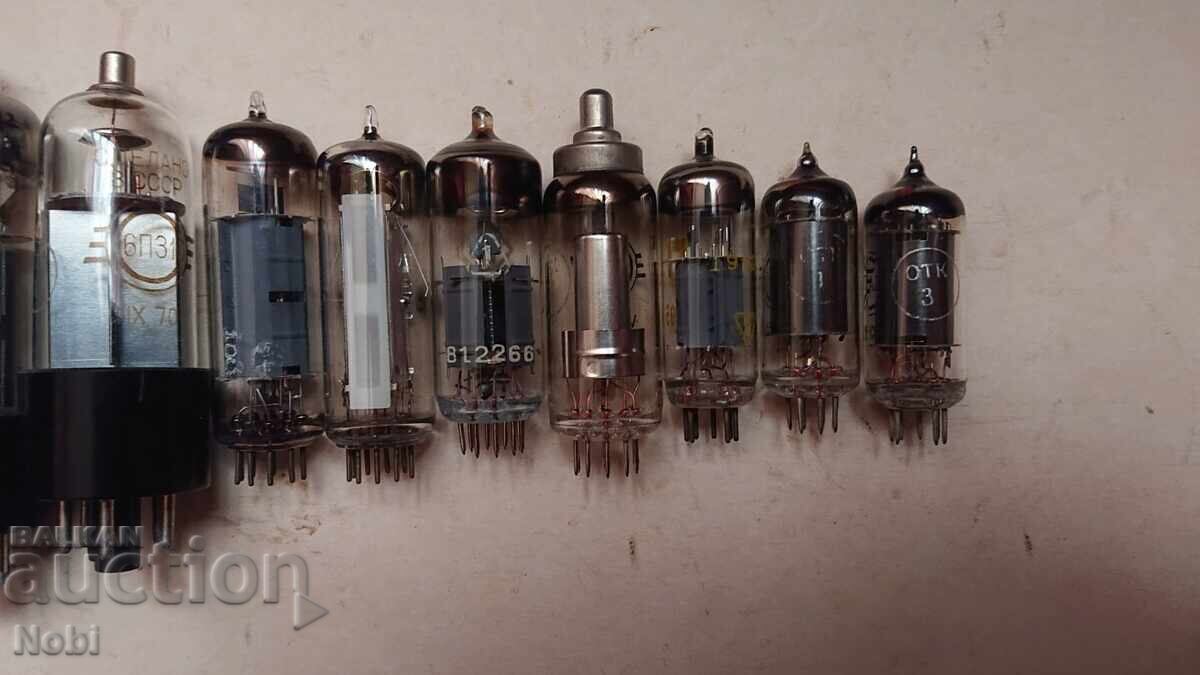 Лот радиолампи - 6 Лот радиолампи - 6
