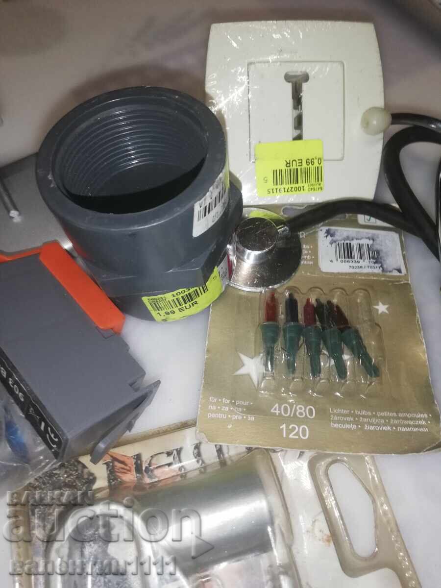 Παράδοση Παρτίδα διάφορα για το σπίτι Παράδοση Παρτίδα διάφορα για το σπίτι