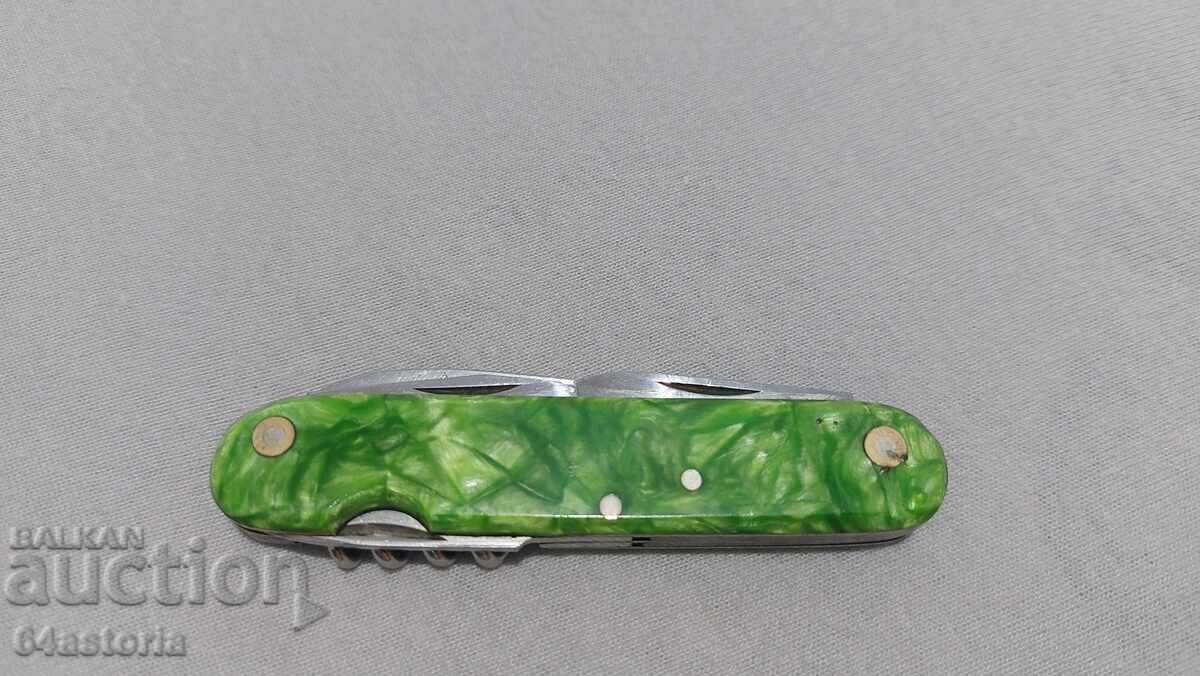 Аукцион Нож,ножка,петко денев,сърп и чук,джобно ножче Аукцион Нож,ножка,петко денев,сърп и чук,джобно ножче