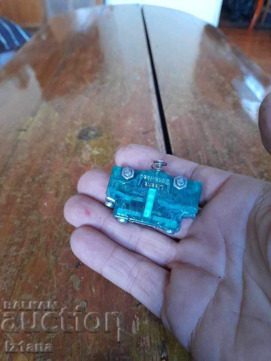 Δημοπρασία Παλιός οριακός διακόπτης Δημοπρασία Παλιός οριακός διακόπτης