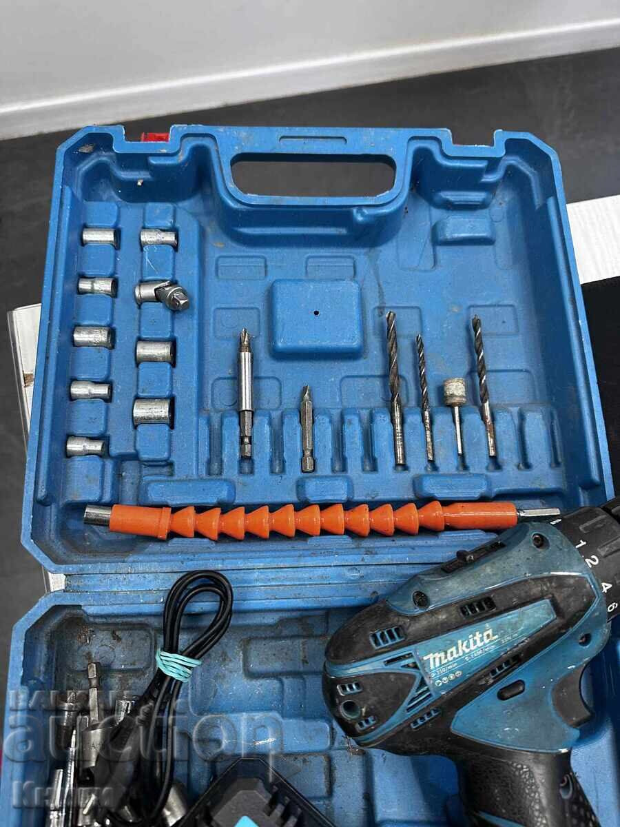 Κατσαβίδι μπαταρίας Makita με τιμή 100.00 BGN | € 51.13 Κατσαβίδι μπαταρίας Makita με τιμή 100.00 BGN | € 51.13