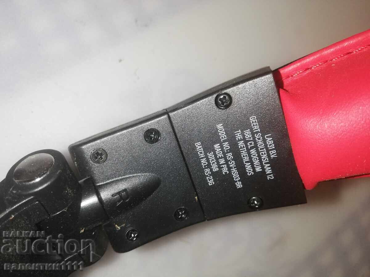 Δημοπρασία Μεγάλα ακουστικά, καινούργια Δημοπρασία Μεγάλα ακουστικά, καινούργια