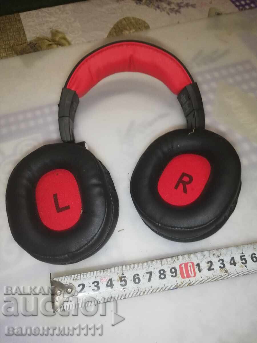 Δημοπρασία Μεγάλα ακουστικά, καινούργια Δημοπρασία Μεγάλα ακουστικά, καινούργια