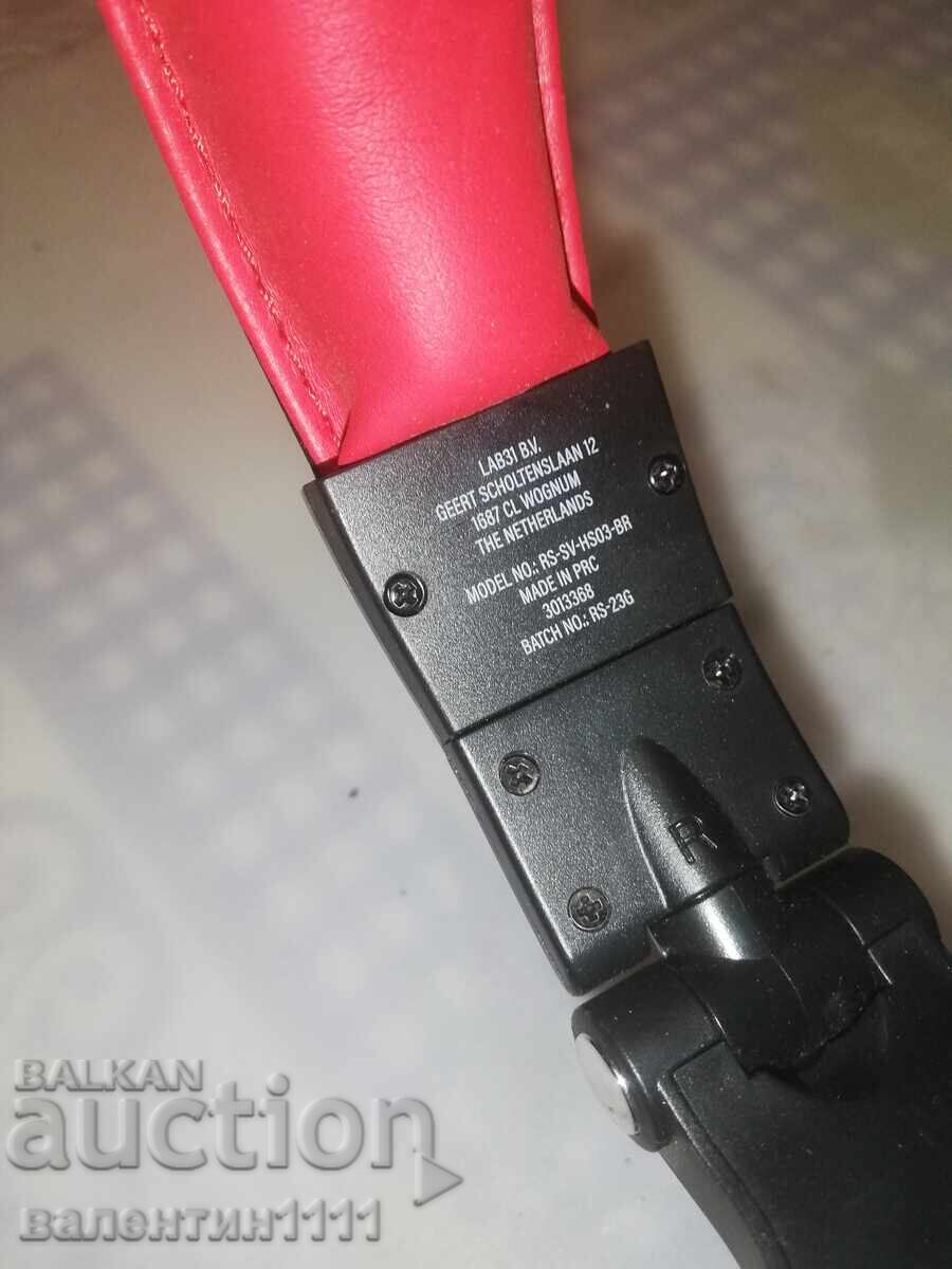 Παράδοση Μεγάλα ακουστικά, καινούργια Παράδοση Μεγάλα ακουστικά, καινούργια