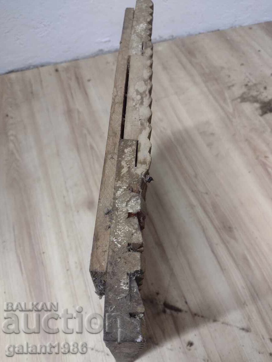 Delivery of Old Home Iconostasis Delivery of Old Home Iconostasis