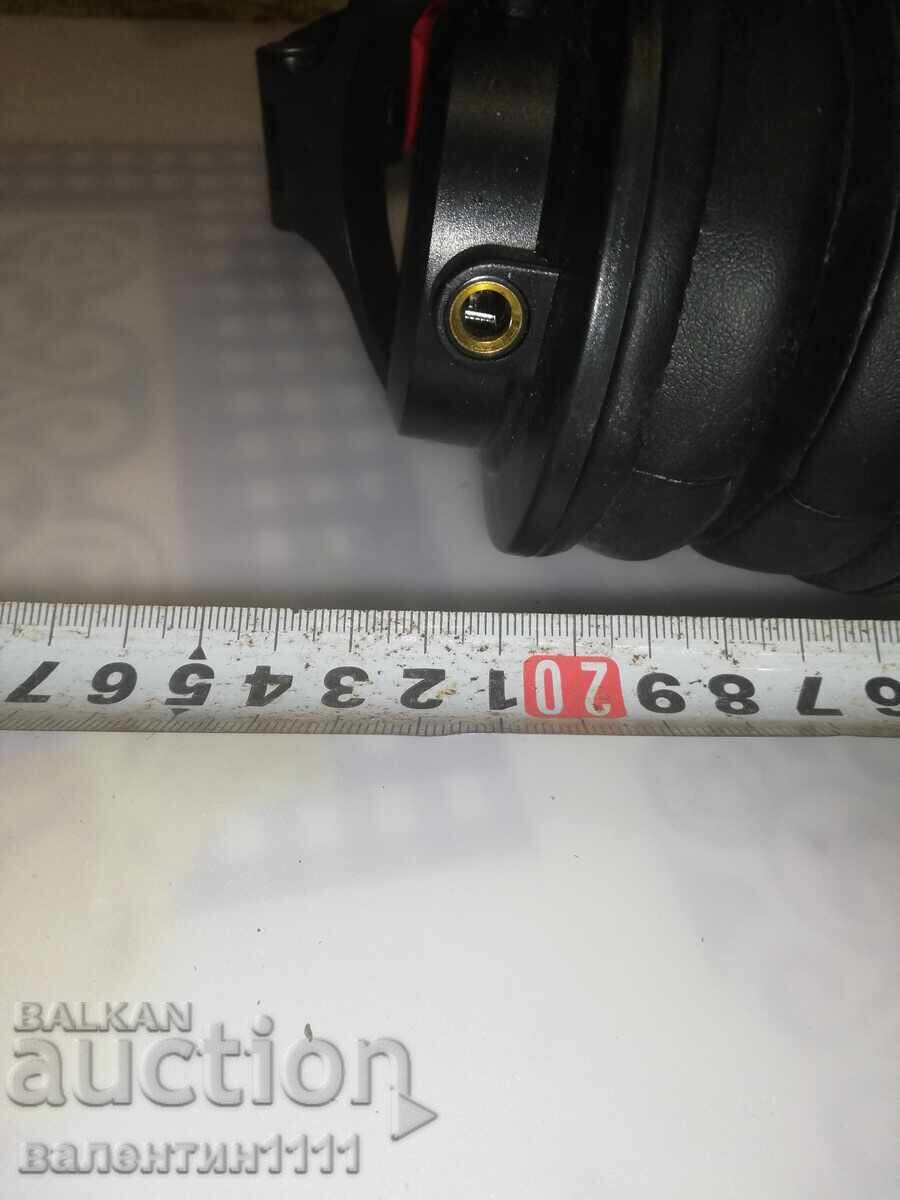 Δημοπρασία Μεγάλα ακουστικά, καινούργια Δημοπρασία Μεγάλα ακουστικά, καινούργια