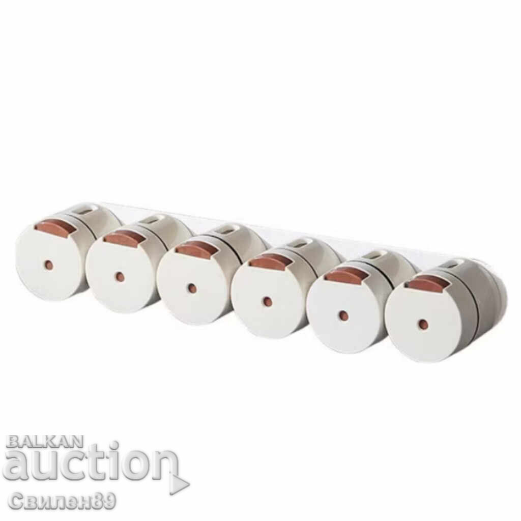 Μαγνητικά γυάλινα βάζα για μπαχαρικά 6 τεμαχίων – Κομψό σετ - 6 Μαγνητικά γυάλινα βάζα για μπαχαρικά 6 τεμαχίων – Κομψό σετ - 6